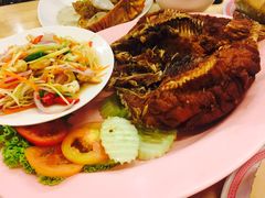 -J Daeng Seafood