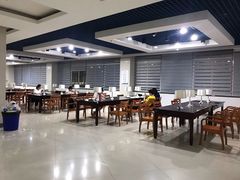 -湖北经济学院-图书馆
