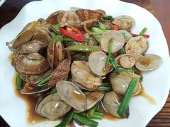 -亚忠小吃店(曾厝垵店)