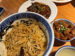 -沪西老弄堂面馆(定西路店)