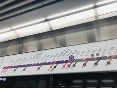 -红土地(地铁站)