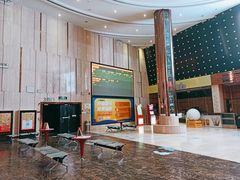 -武汉华夏国际影城(鲁广店)