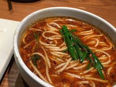 小锅米线-云海肴·汽锅鸡·云南菜(天山百盛优客店)