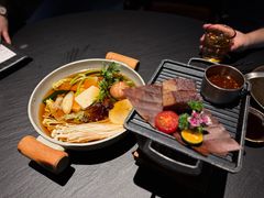 -蟹犇前•帝王蟹雪蟹(陆家嘴店)