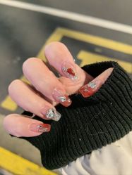 -尤米一站式美甲美睫