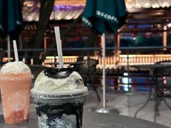 -星巴克(南宁民歌湖店)