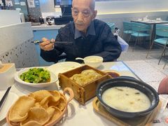 -花少爷·鲜虾干贝粥(延安万达店)