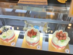 -花花卷卷·鲜食蛋糕(静安久光百货店)