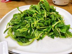 清炒马兰头-烟雨人家(塔湾街店)