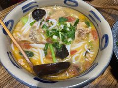 三鲜米线-云上千禾(水上店)