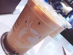 -luckincoffee瑞幸咖啡(香港名店街店)