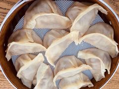 -金城包子牛肉灌汤包(台东四路店)