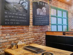 -河坝烧烤串城(银亭路店)