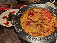 -胖哥俩肉蟹煲(湖滨银泰in77店)