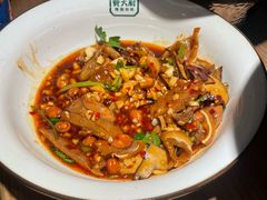 -费大厨辣椒炒肉(万家丽一店)