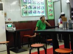 大堂-郑家包子牛肉拉面(尚勤路店)