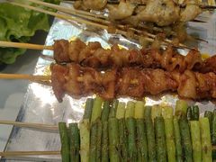 -云晓光头烧烤吧(德平路店)