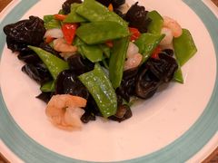 -东来菜馆•手抓海鲜家常菜•海鲜锅贴