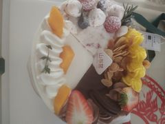 -山与蓝·轻糖鲜果蛋糕(勒泰店)