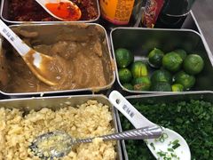 -四川小胡子海鲜(丁村万人海鲜广场店)