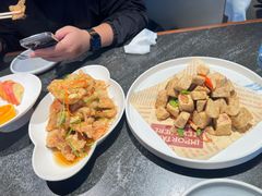 -五谷丰登农家院·地道胶东菜·海鲜烧烤(威海店)