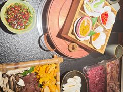 -菌自由丨野生菌火锅特色庭院餐厅(丽江古城店)