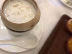椰皇炖海底椰-名苑皇宫酒家(来魅力壁画村店)
