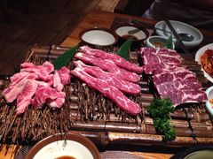 -黑牛の店·和牛烧肉(大悦城店)