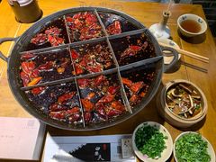 -白乐天毛肚火锅馆(南滨路店)
