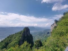 -蝶舞清江·恩施云顶景区(黄鹤峰林)