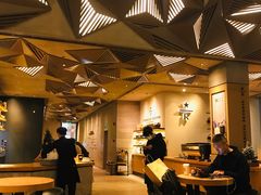 -星巴克臻选(杭州嘉里中心1F店)
