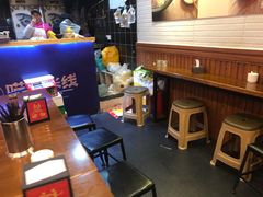-渝和喵叔米线(南坪万达店)