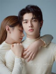 -易摄影婚纱摄影工作室