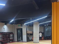 -超级猩猩健身·团课(铁机路迅博店)