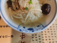 -肖四女乐山跷脚牛肉(南汇大学城生活广场店)