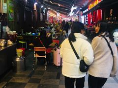 -八一好吃街·高品美食广场