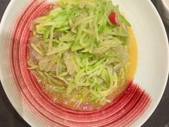 -艳阳天民俗村(公园路店)