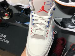-NIKE品牌体验店(南京东路店)