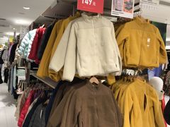 -优衣库(北京万柳华联购物中心店)