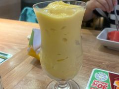 芒果酸奶奶昔-豪客来牛排(成都锦江大融城店)