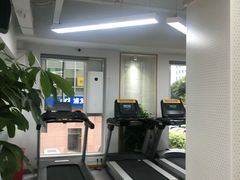 -超鹿运动(五四路恒力城店)