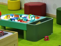 -莫莉幻想儿童乐园(北京金隅嘉品店)