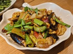 -大头虾越式风味餐厅(光明广场店)