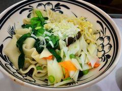 -秦香陕西食府(华贸天地店)
