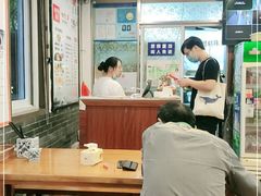 大堂-张小文胡辣汤(龙柏新村店)