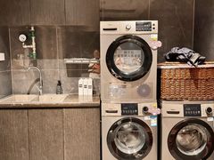 -朵兰达V酒店(成都春熙路太古里国金中心店)