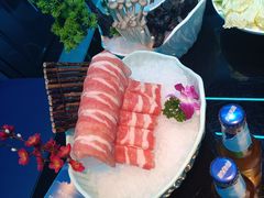 -唯爱KTV聚会餐厅(仙林东城汇店)