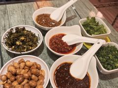 -丫丫汤膳打边炉(宏府408坊店)