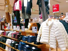 -优衣库(上海金桥太茂店)