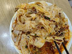 -三好食堂(煎饺·馄饨·肉饼米线·盛世广场店)